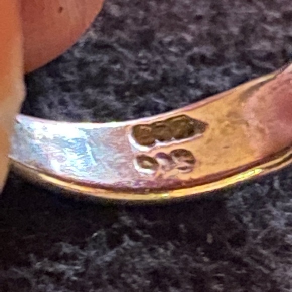 Irish Claddagh Ring - Picture 6 of 6